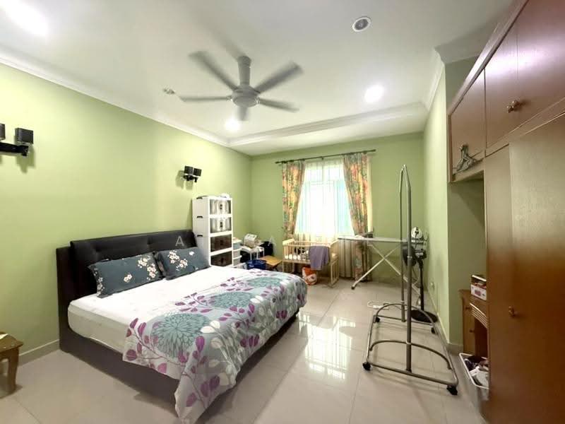 Semi-Detached House for Sale in Bandar Seri Putra (Bangi) - Ai Faizal - PropertyGuru.com.my