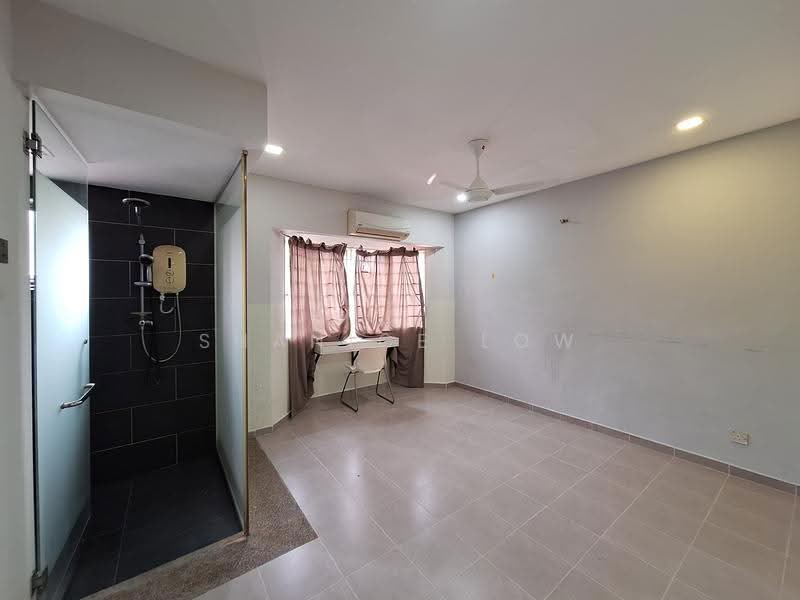 2-storey Terraced House for Sale in TAMAN PUCHONG UTAMA (Puchong) - Shanice Low - Bathroom - PropertyGuru.com.my