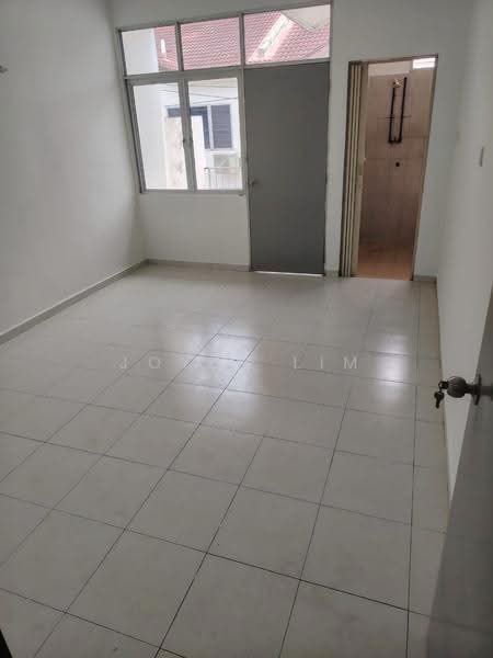 2-storey Terraced House for Rent in Taman Seri Indah (Batu Maung) - Joyce Lim - Interior - PropertyGuru.com.my