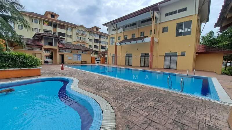 Pangsapuri untuk Dijual di Intana Ria - Izzati Mat - Exterior - PropertyGuru.com.my