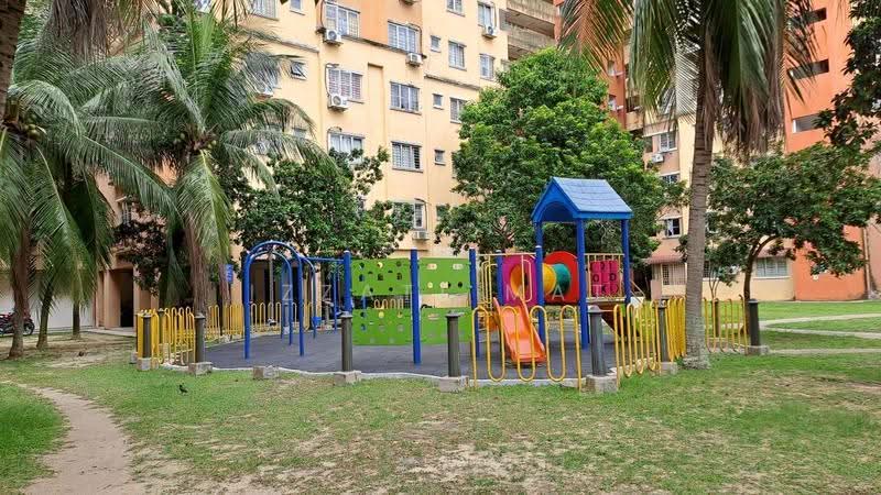 Pangsapuri untuk Dijual di Intana Ria - Izzati Mat - Exterior - PropertyGuru.com.my