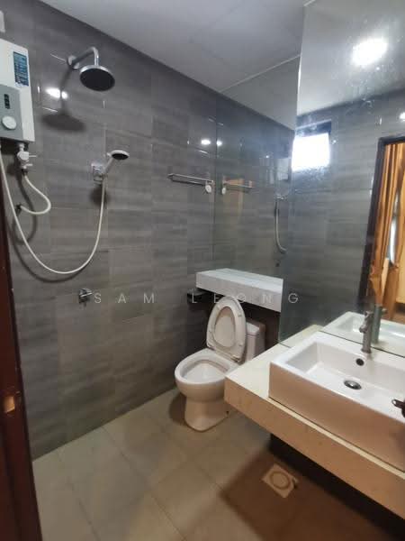 Kediaman Servis untuk Disewa di Symphony Tower (Menara Simfoni) - Sam Leong - Bathroom - PropertyGuru.com.my