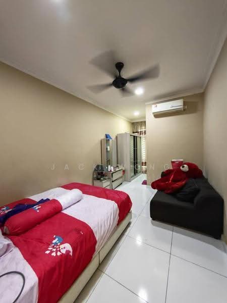 2-storey Terraced House for Sale in Taman Bestari Indah (Ulu Tiram) - Jack Wong - Bedroom - PropertyGuru.com.my