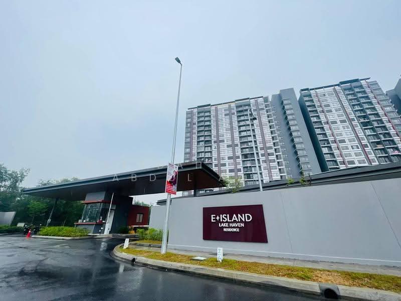 Service Residence for Sale at E'Island Lake Haven - Rafedah Binti Abdul Aziz - Entrance Guard - PropertyGuru.com.my