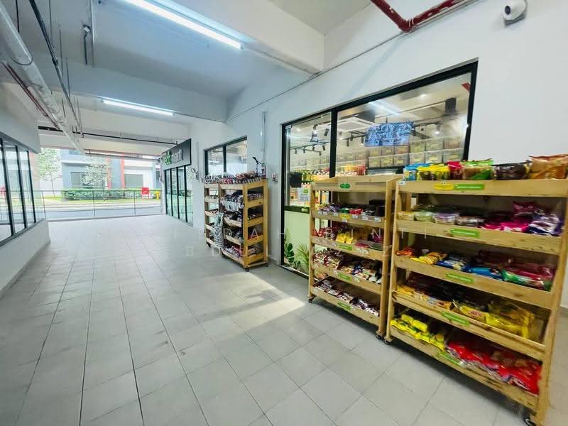Service Residence for Sale at E'Island Lake Haven - Rafedah Binti Abdul Aziz - Mini Mart - PropertyGuru.com.my