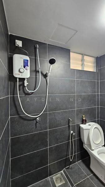 Pangsapuri untuk Dijual di Midas @ Seri Alam - Jayden Ng - Bathroom - PropertyGuru.com.my
