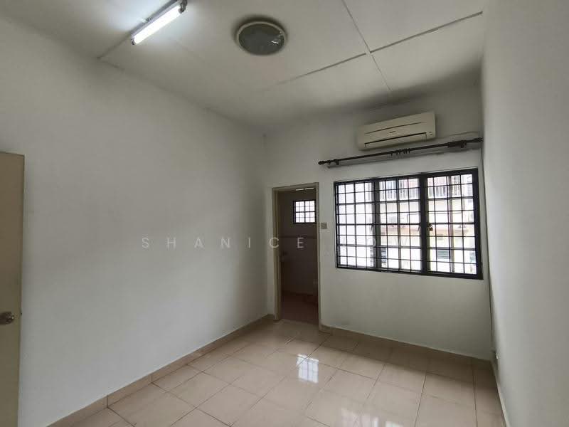 2-storey Terraced House for Sale in Bandar Puteri Puchong (Puchong) - Shanice Low - Interior - PropertyGuru.com.my
