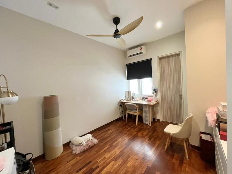 2-storey Terraced House for Sale in Taman Sri Hijau (Rawang) - Kelvin . - Study - PropertyGuru.com.my