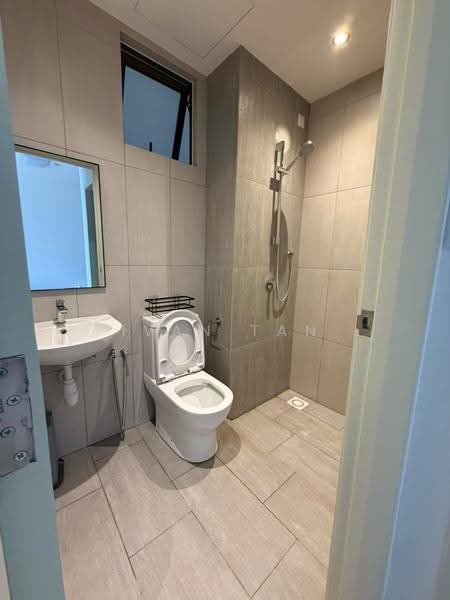 Kediaman Servis untuk Disewa di Residensi Dian II - Ivan Tan - Bathroom - PropertyGuru.com.my