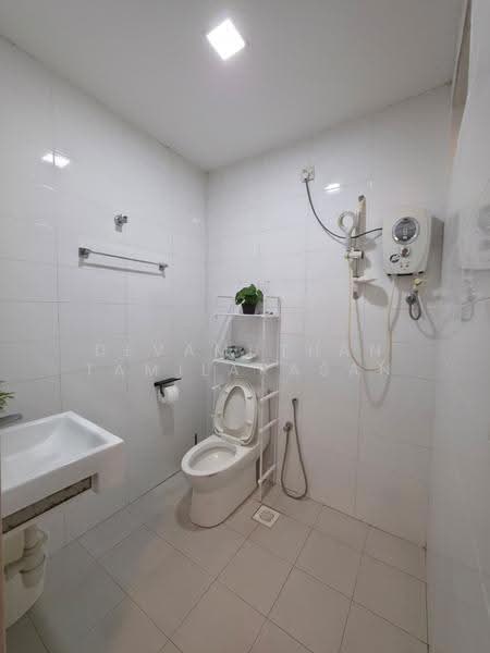 1-storey Terraced House for Rent in Seksyen 14 (Petaling Jaya) - Devamuthan Tamilarasan - Bathroom - PropertyGuru.com.my