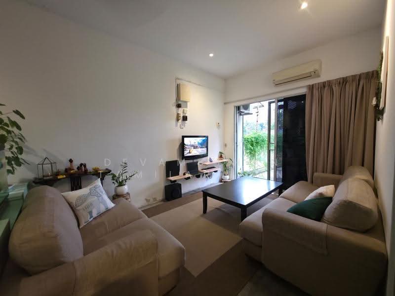 1-storey Terraced House for Rent in Seksyen 14 (Petaling Jaya) - Devamuthan Tamilarasan - Living Room - PropertyGuru.com.my