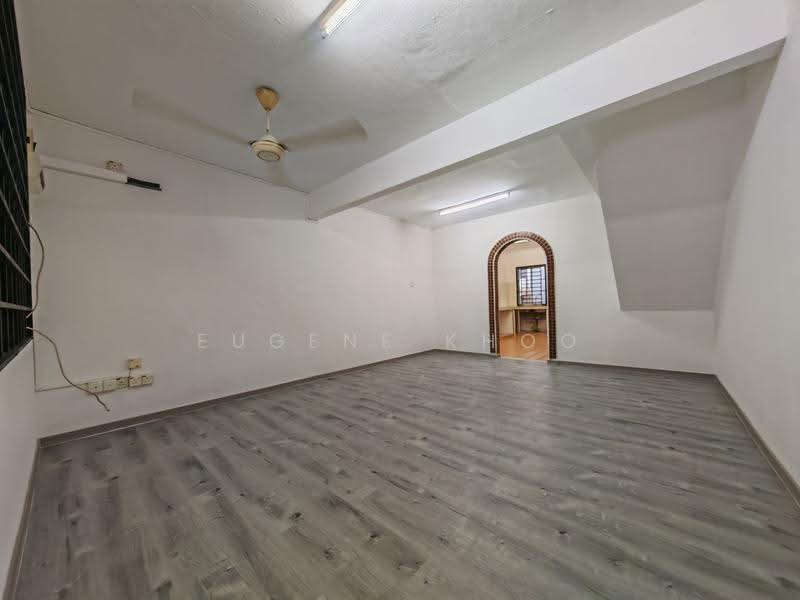 2-storey Terraced House for Sale in Taman Desa Cemerlang (Ulu Tiram) - Eugene Khoo - Interior - PropertyGuru.com.my