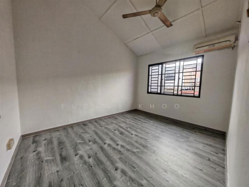 2-storey Terraced House for Sale in Taman Desa Cemerlang (Ulu Tiram) - Eugene Khoo - Interior - PropertyGuru.com.my