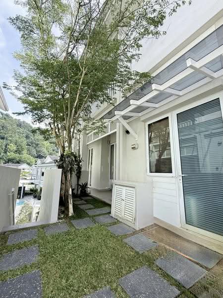 Rumah Berkembar untuk Dijual di Desa Sri Hartamas (Sri Hartamas) - Athikah Zainal - PropertyGuru.com.my