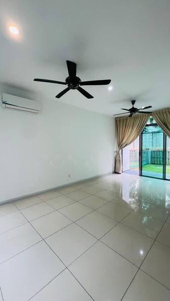 2-storey Terraced House for Sale in Setia Eco Glades (Cyberjaya) - Norisma Hartanah - Living Room - PropertyGuru.com.my
