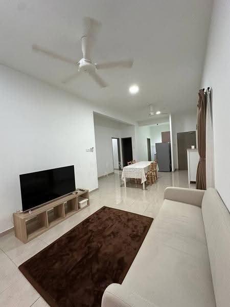 Apartment for Rent at Residensi Rimbunan Petaling - Amirul Shafiq - Living Room - PropertyGuru.com.my