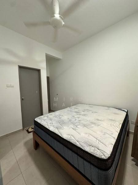 Apartment for Rent at Residensi Rimbunan Petaling - Amirul Shafiq - Bedroom - PropertyGuru.com.my