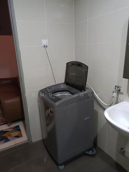 Kediaman Servis untuk Dijual di Boulevard 51 - Edmund Goh - Bathroom - PropertyGuru.com.my