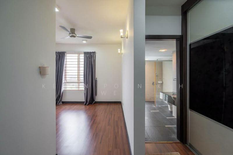Kondominium untuk Dijual di Zen Residence @ Asplenium Condominium - Kewin Poon Kah Wei - Corridor - PropertyGuru.com.my