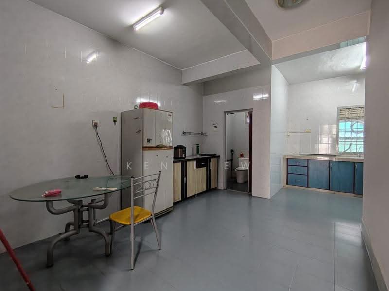 Rumah Teres 2-Tingkat untuk Disewa di Bukit Indah (Iskandar Puteri (Nusajaya)) - Ken Liew - Kitchen - PropertyGuru.com.my