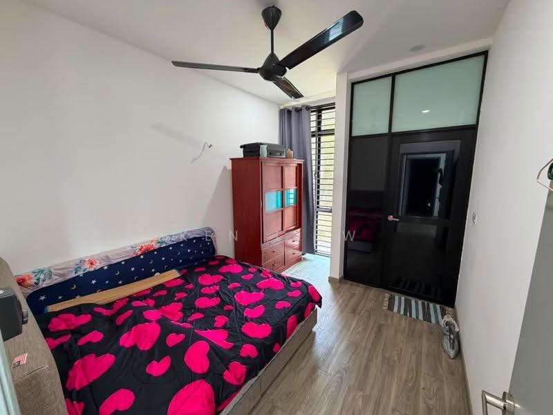 Rumah Teres 2-Tingkat untuk Dijual di Bandar Seri Alam (Masai) - Ken Liew - PropertyGuru.com.my