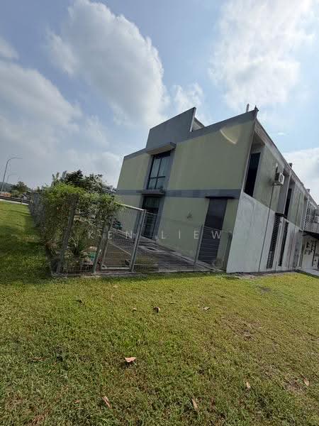 Rumah Teres 2-Tingkat untuk Dijual di Bandar Seri Alam (Masai) - Ken Liew - PropertyGuru.com.my