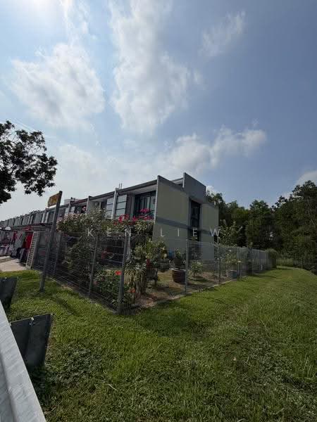 Rumah Teres 2-Tingkat untuk Dijual di Bandar Seri Alam (Masai) - Ken Liew - PropertyGuru.com.my