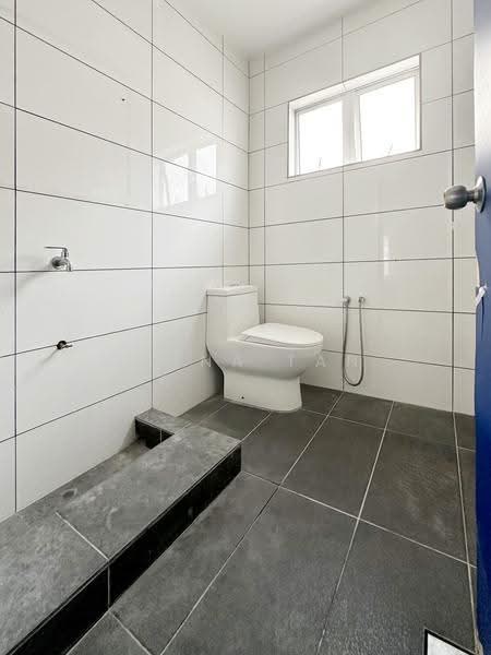 Pejabat untuk Disewa di Taman Tun Dr Ismail (Kuala Lumpur) - Leena Tan - Bathroom - PropertyGuru.com.my
