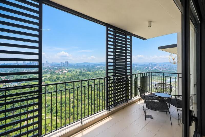 Kediaman Servis untuk Dijual di The Greens - Vitas Tan - Balcony - PropertyGuru.com.my