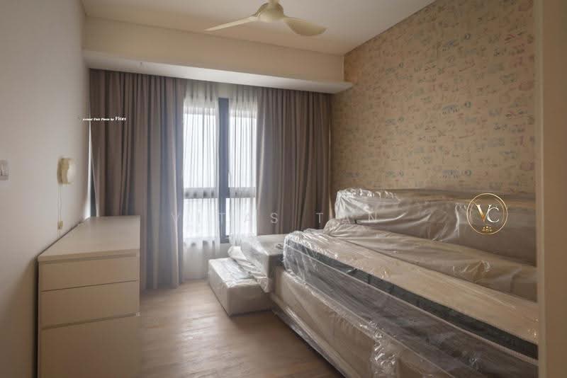 Kediaman Servis untuk Dijual di The Greens - Vitas Tan - Bedroom - PropertyGuru.com.my
