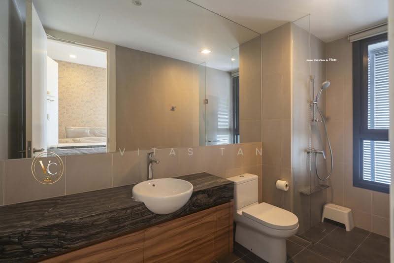 Kediaman Servis untuk Dijual di The Greens - Vitas Tan - Bathroom - PropertyGuru.com.my
