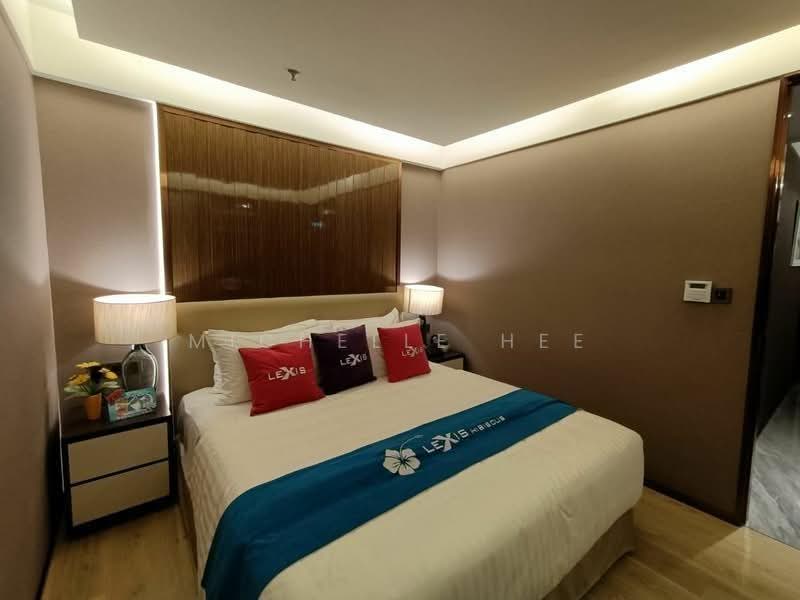 Kediaman Servis untuk Dijual di Imperial Lexis - Michelle Hee - Bedroom - PropertyGuru.com.my