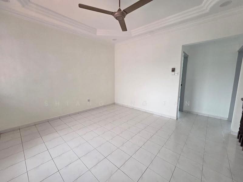 Rumah Teres 2-Tingkat untuk Dijual di Taman Johor Jaya (Johor Bahru) - Shiang Yng Tan - Living Room - PropertyGuru.com.my