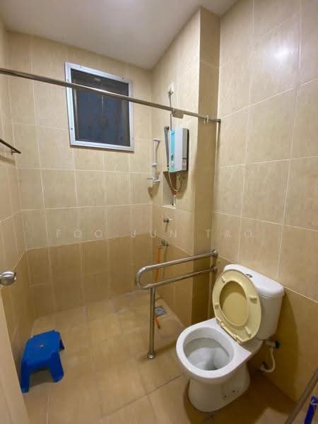 Bungalow House for Rent in Austin Heights (Tebrau) - Foo Jun Tao - Bathroom - PropertyGuru.com.my