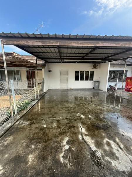 1-storey Terraced House for Sale in Taman Lian Seng (Kluang) - Jack Wong - Exterior - PropertyGuru.com.my