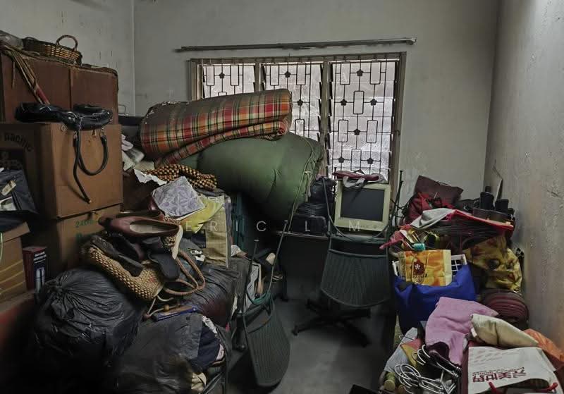 Rumah Banglo untuk Dijual di SS1 (Petaling Jaya) - Eric Lim - Study - PropertyGuru.com.my