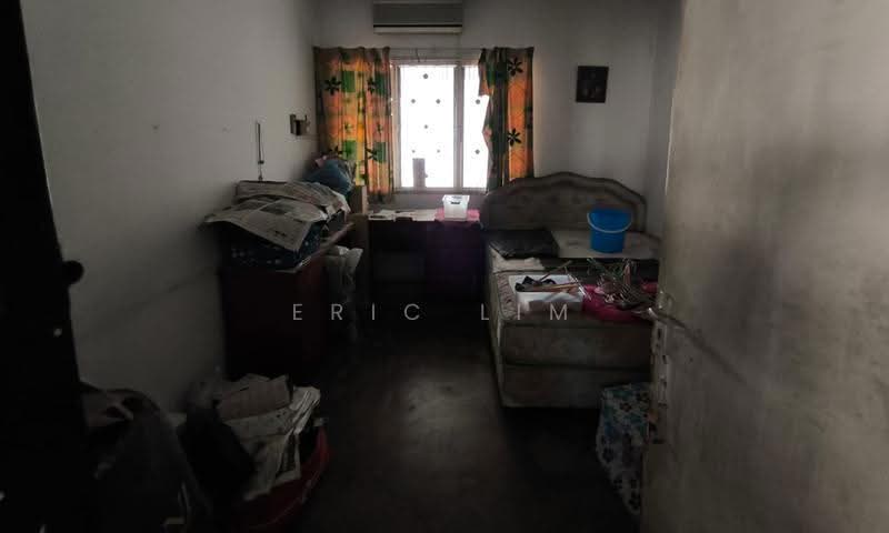 Rumah Banglo untuk Dijual di SS1 (Petaling Jaya) - Eric Lim - Bedroom - PropertyGuru.com.my