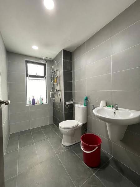 Kediaman Servis untuk Disewa di KSL Avery Park - Nicholas Low - Bathroom - PropertyGuru.com.my