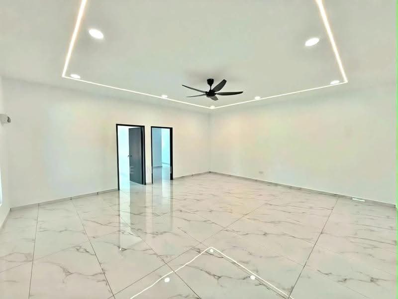 1-storey Terraced House for Sale in Taman Puteri Wangsa (Ulu Tiram) - Jennie Ooi - Living Room - PropertyGuru.com.my