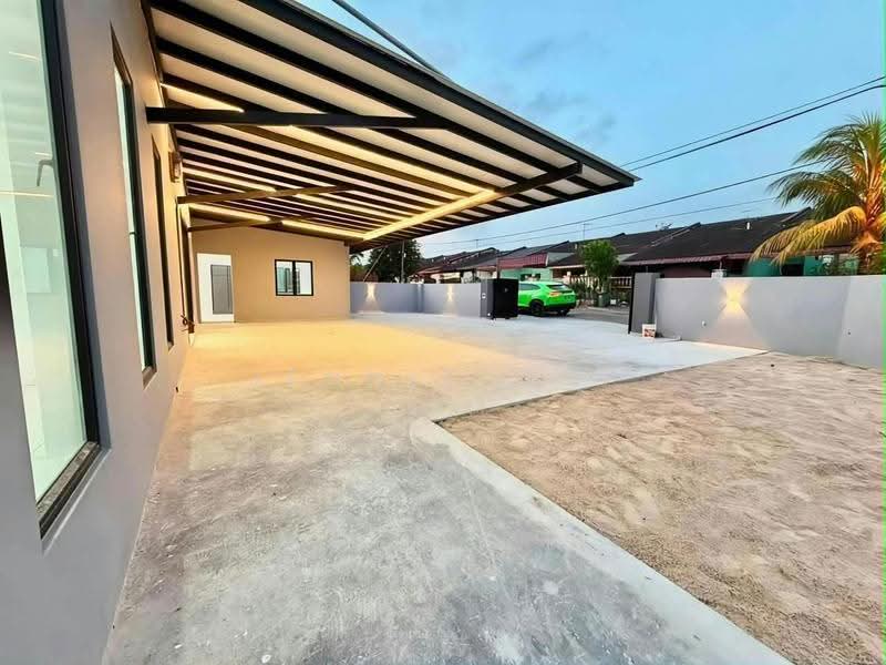 1-storey Terraced House for Sale in Taman Puteri Wangsa (Ulu Tiram) - Jennie Ooi - Exterior - PropertyGuru.com.my