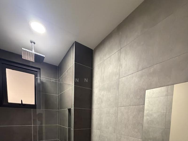 Kediaman Servis untuk Disewa di Sky Meridien - Shienny Tang - Bathroom - PropertyGuru.com.my