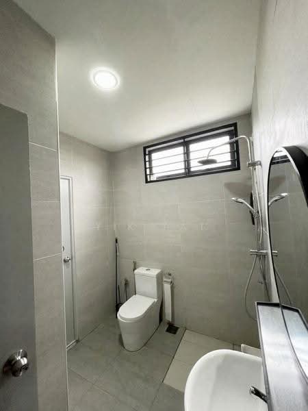 2-storey Terraced House for Sale in Taman Sutera Utama (Skudai) - Yik Tat - Bathroom - PropertyGuru.com.my