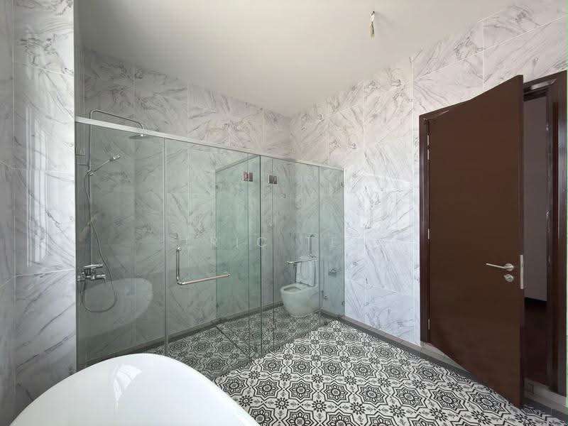 Rumah Berkembar untuk Dijual di Setia Eco Park (Setia Alam) - Eric Teh - Bathroom - PropertyGuru.com.my