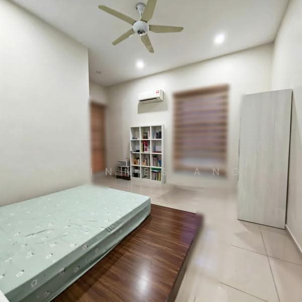 Rumah Berkembar untuk Dijual di Bagan Lallang (Butterworth) - Vyinnes Ang - Bedroom - PropertyGuru.com.my