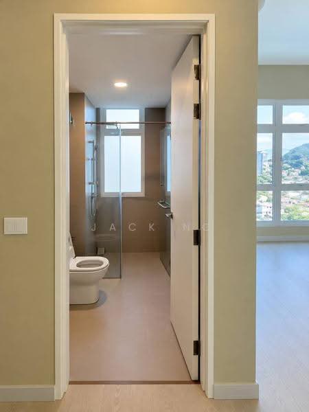 Kondominium untuk Dijual di Ferringhi Residence 2 - Jack Ng - Bathroom - PropertyGuru.com.my
