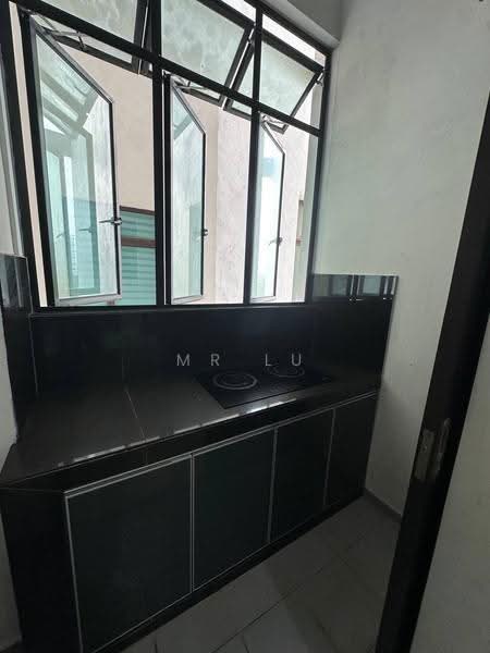 Kediaman Servis untuk Disewa di Wave @ Marina Cove - Mr Lu - Kitchen - PropertyGuru.com.my