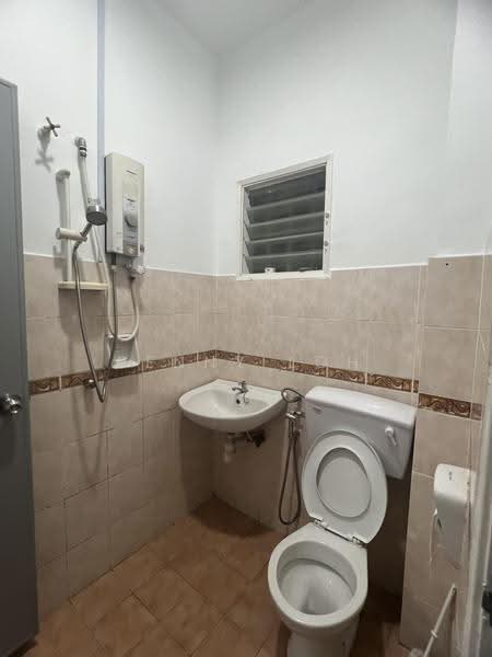 2-storey Terraced House for Rent in Taman Segar Perdana (Cheras) - Penny Loh - Bathroom - PropertyGuru.com.my