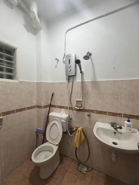 2-storey Terraced House for Rent in Taman Segar Perdana (Cheras) - Penny Loh - Bathroom - PropertyGuru.com.my