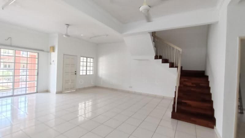 Rumah Teres 2-Tingkat untuk Dijual di Bandar Puteri Puchong (Puchong) - Jolin Choi - Living Room - PropertyGuru.com.my