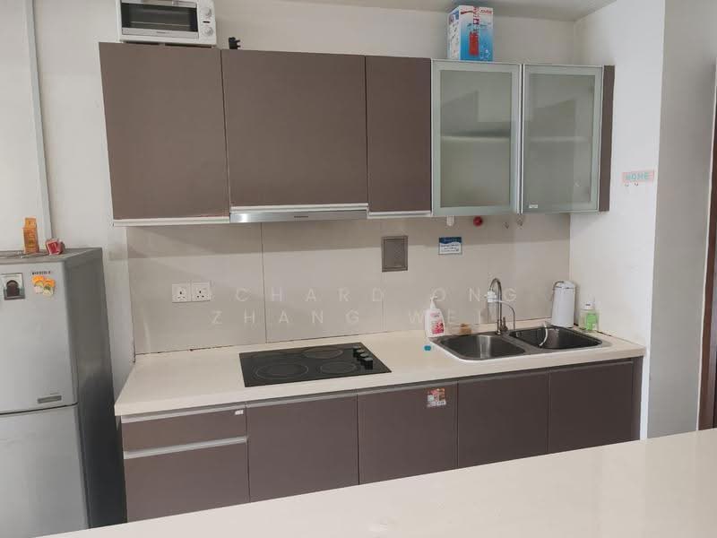 Kediaman Servis untuk Dijual di Regalia Residence - Richard Ong Zhang Wei - Kitchen - PropertyGuru.com.my